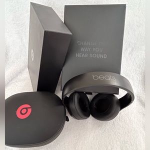 Beats Studio3